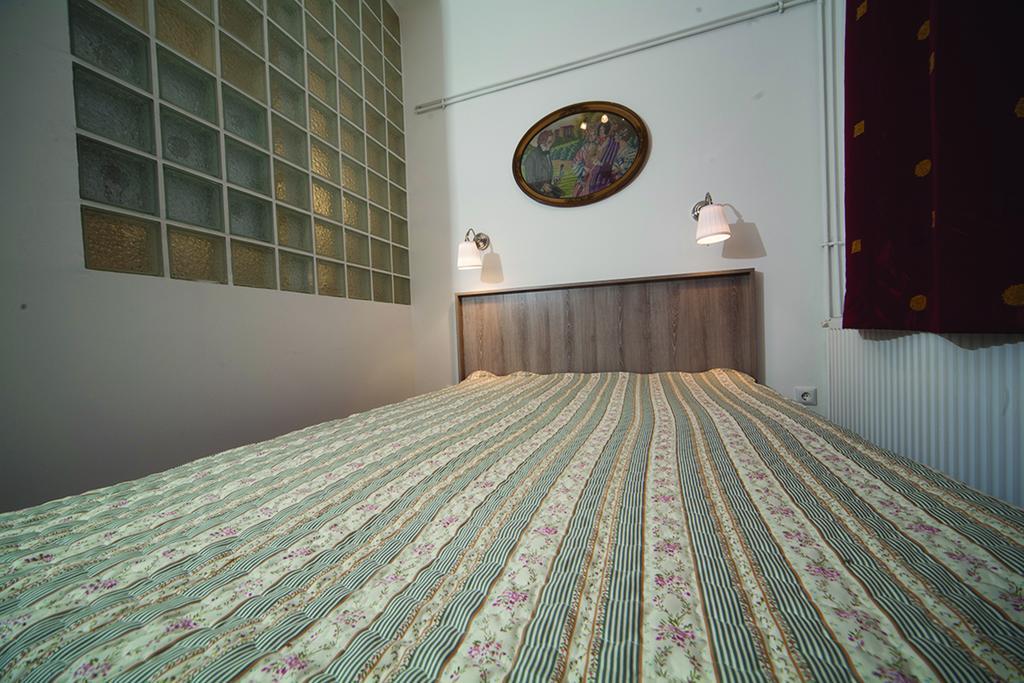 Judy And Sandor Apartmen Budapeste Exterior foto
